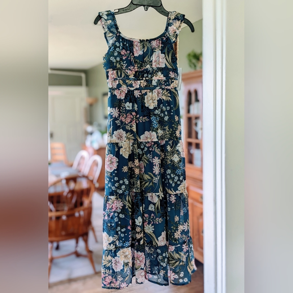 Xtraordinary Girls size 8 chiffon maxi dress, navy blue and pink